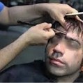 گزارشی از رواج یک رفتار ناپسند/آرایش زنانه،آرایشگر مردانه!