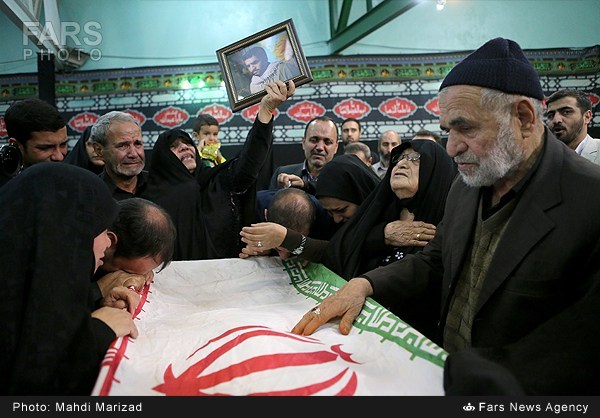 13920813130436653_PhotoL