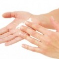 جلوگیری از خشکی و پوسته پوسته شدن پوست در زمستان