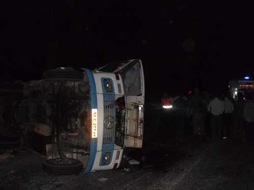 image-98ef3715ba1ea6779ed08c095dda0a8507a6497460d90ce0883db3830285a786-V