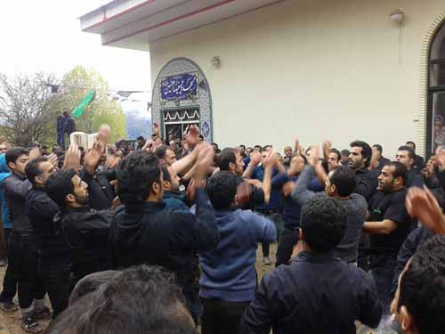 image-c9c12dc4adce320c3f591113d4cd4bd5687a988cd2008c2c39eeadd022d361a1-V