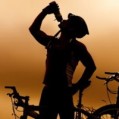 مرگ در اثر نوشیدن بیش از حد آب هنگام ورزش / پاشایی