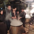 آئین طبخ حلیم در شب اربعین حسینی درنکا+تصویر