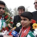 استقبال مردم نکا از”علی سعادت” قهرمان شنا درمسابقات ابوظبی