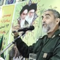 حاج کمیل :شهدا با نثارخونشان برای همیشه به ملت ایران عزت دادند/تصویر